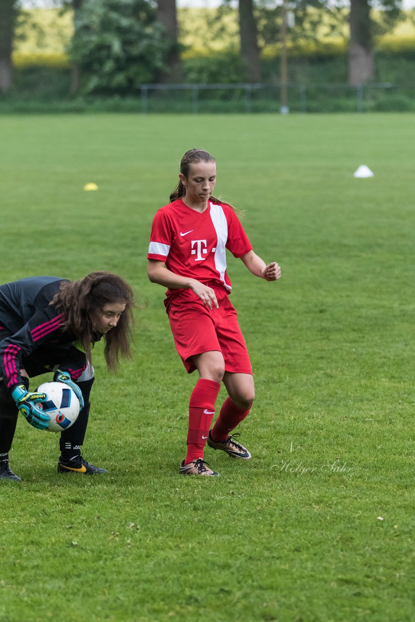 Bild 179 - wCJ SV Steinhorst/Labenz - VfL Oldesloe : Ergebnis: 18:0